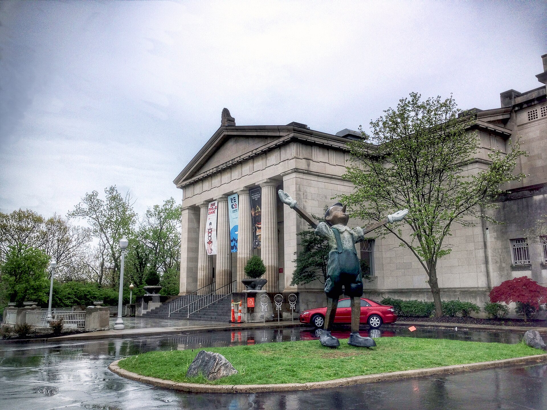 Cincinnati Art Museum main view