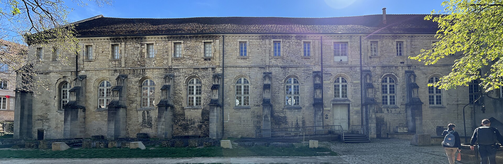 Musée archéologique de Dijon main view