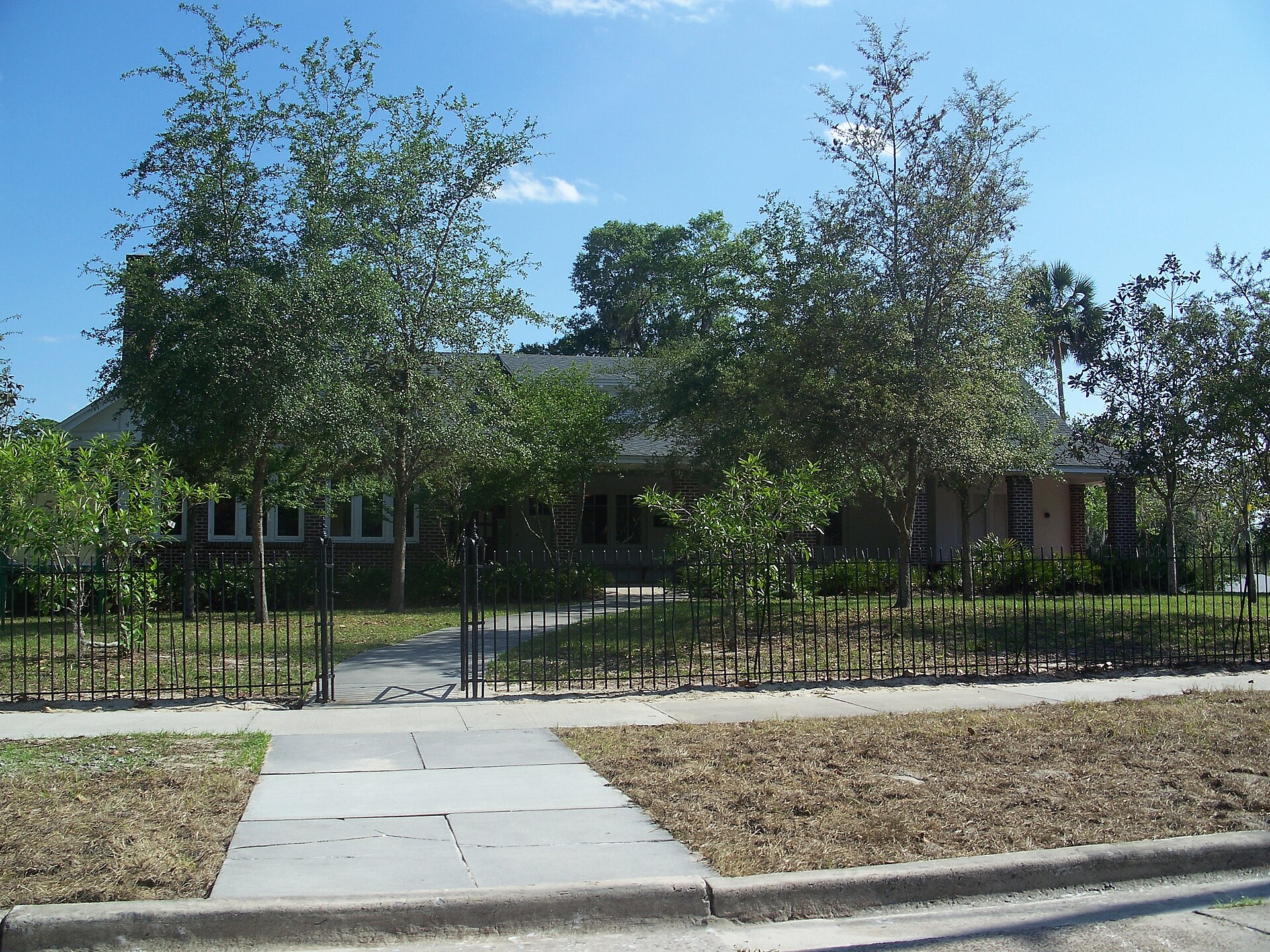 Gillespie Museum main view